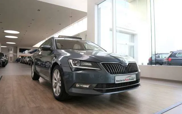 Skoda Superb COMBI 2.0TDI 150PK 6V