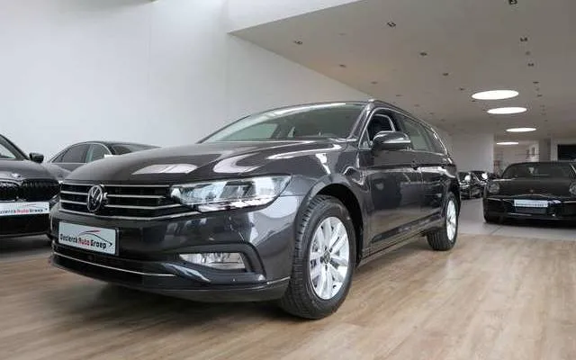 Volkswagen Passat Variant 2.0TDi 150PK DSG STYLE*NIEUW MODEL Image 2