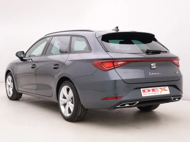 Seat Leon 1.5 TSi 150 FR Sportswagon + GPS + Virtual + Winte Image 4