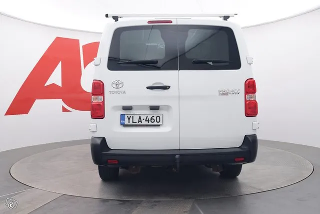 Toyota Proace L2 2,0 D 120 - Toyota Approved -turva 1 vuosi  Image 4