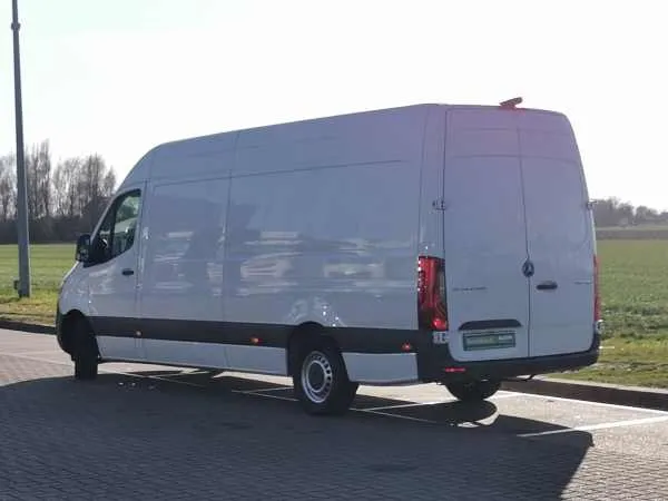 Mercedes-Benz Sprinter 314 L3H2 Maxi LED AUT Image 5