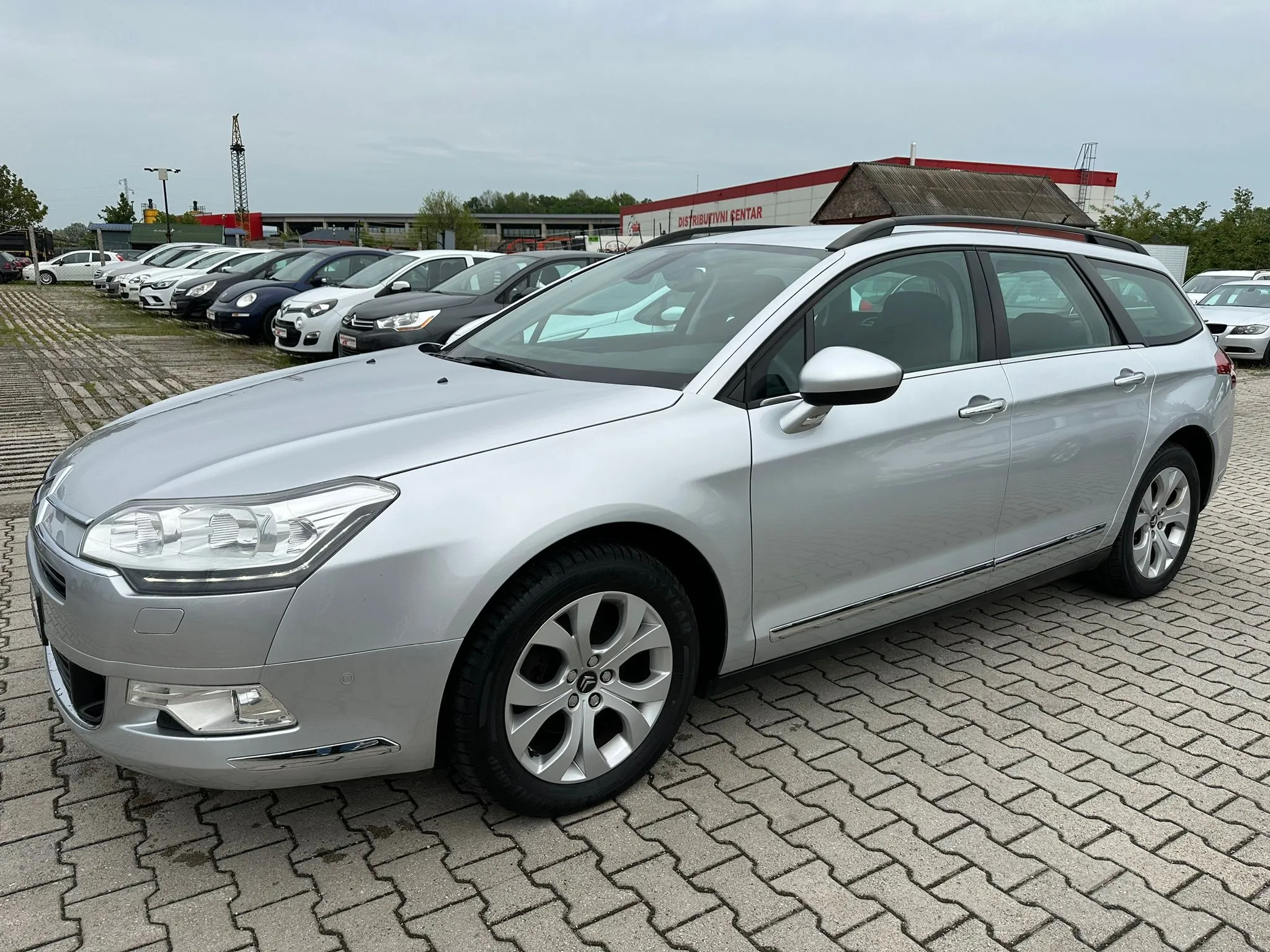 Citroen C5 1.6 HDI KREDITI NA LICU MESTA Image 1