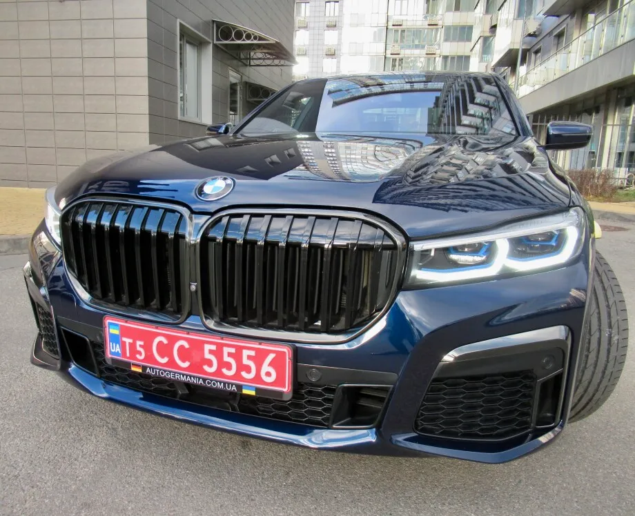 BMW 7-серии xDrive M-Paket Individual Laser Black  Image 1